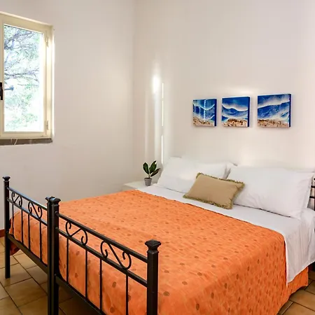 Baia Del Silenzio Prázdninový areál 4*