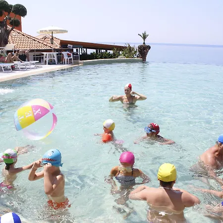 Prázdninový areál Baia Del Silenzio Pisciotta